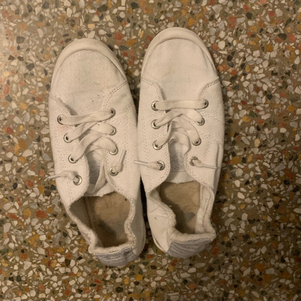 Roxy slip ons size 8